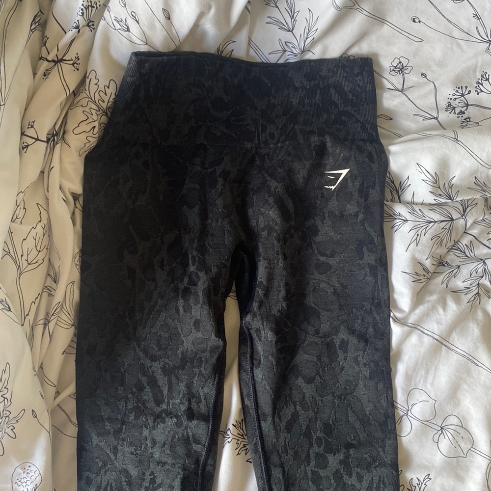 gym shark adapt animal seem less leggings